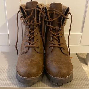 Bamboo Faux Leather Ankle Boots with Knit top, size 8